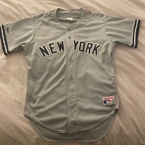 Vintage Yankees Rawlings Jersey-Size 44 (L)